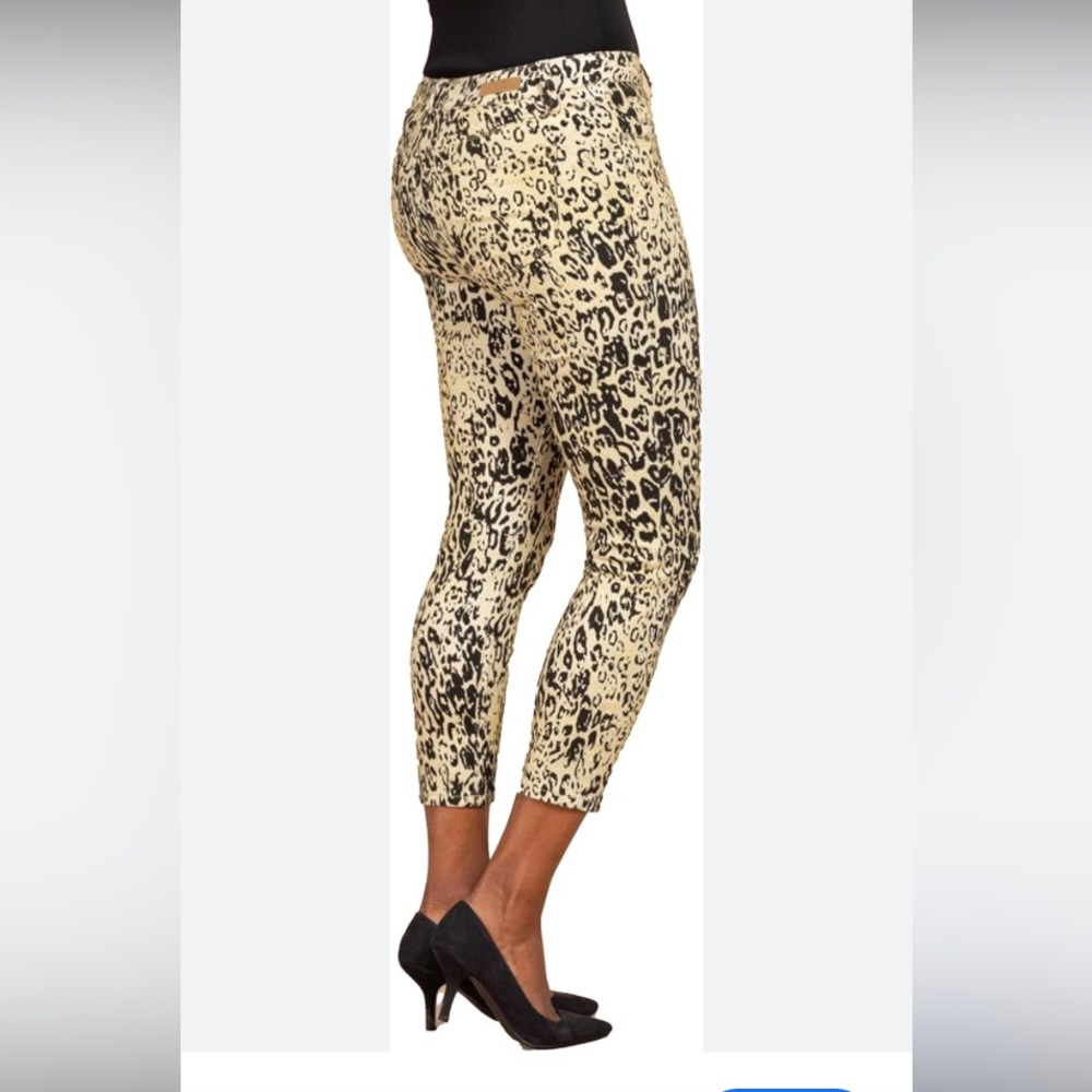 NEW ROYALTY For Me Women's Mid Rise Cheetah Print Ankle JeanPants | 4